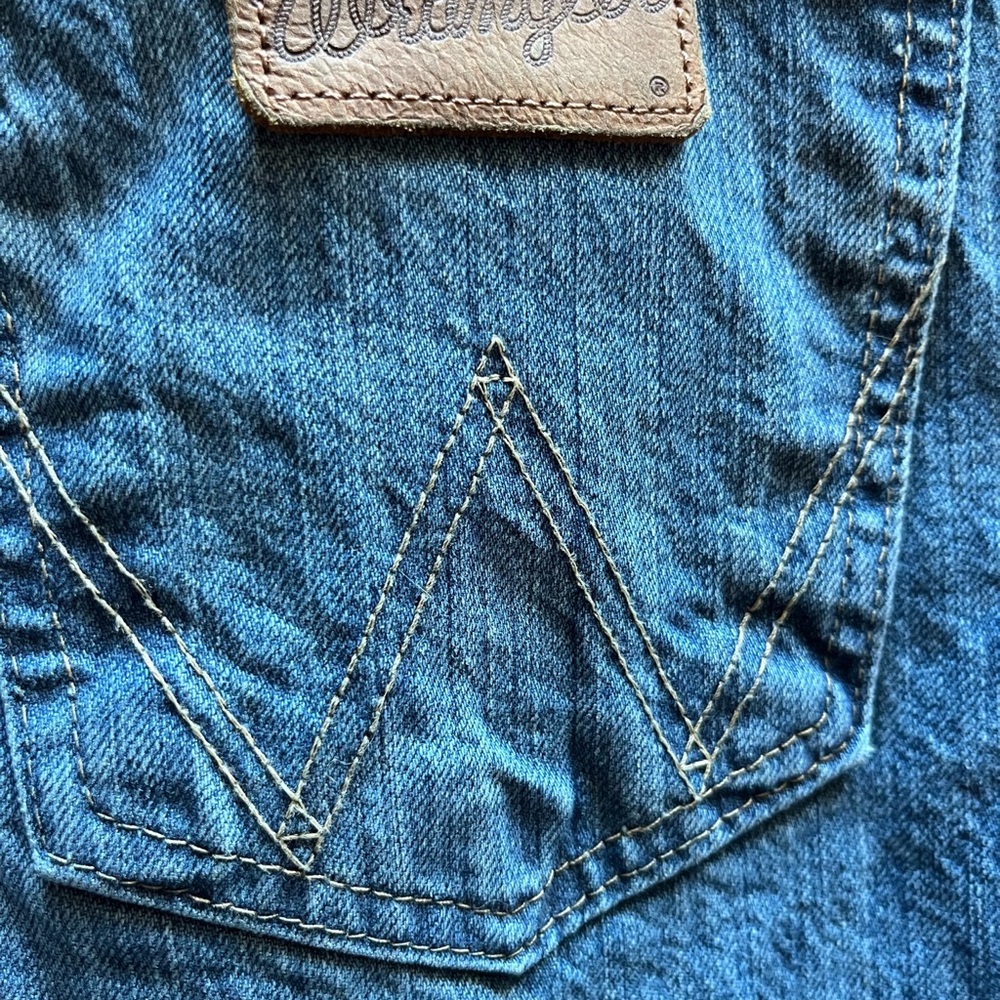 Men’s Wrangler Denim Jeans Retro Slim Boot